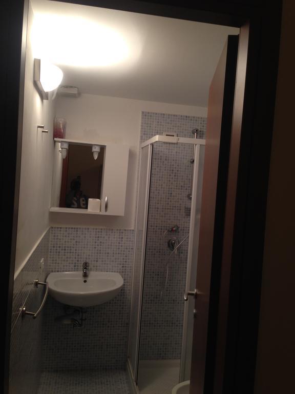 ローマ ル シャルム ハウス 2 Bed & Breakfast エクステリア 写真