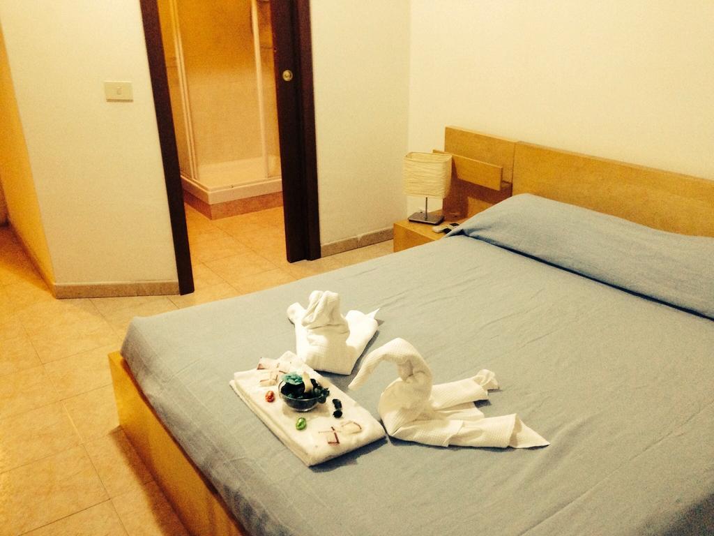 ローマ ル シャルム ハウス 2 Bed & Breakfast エクステリア 写真